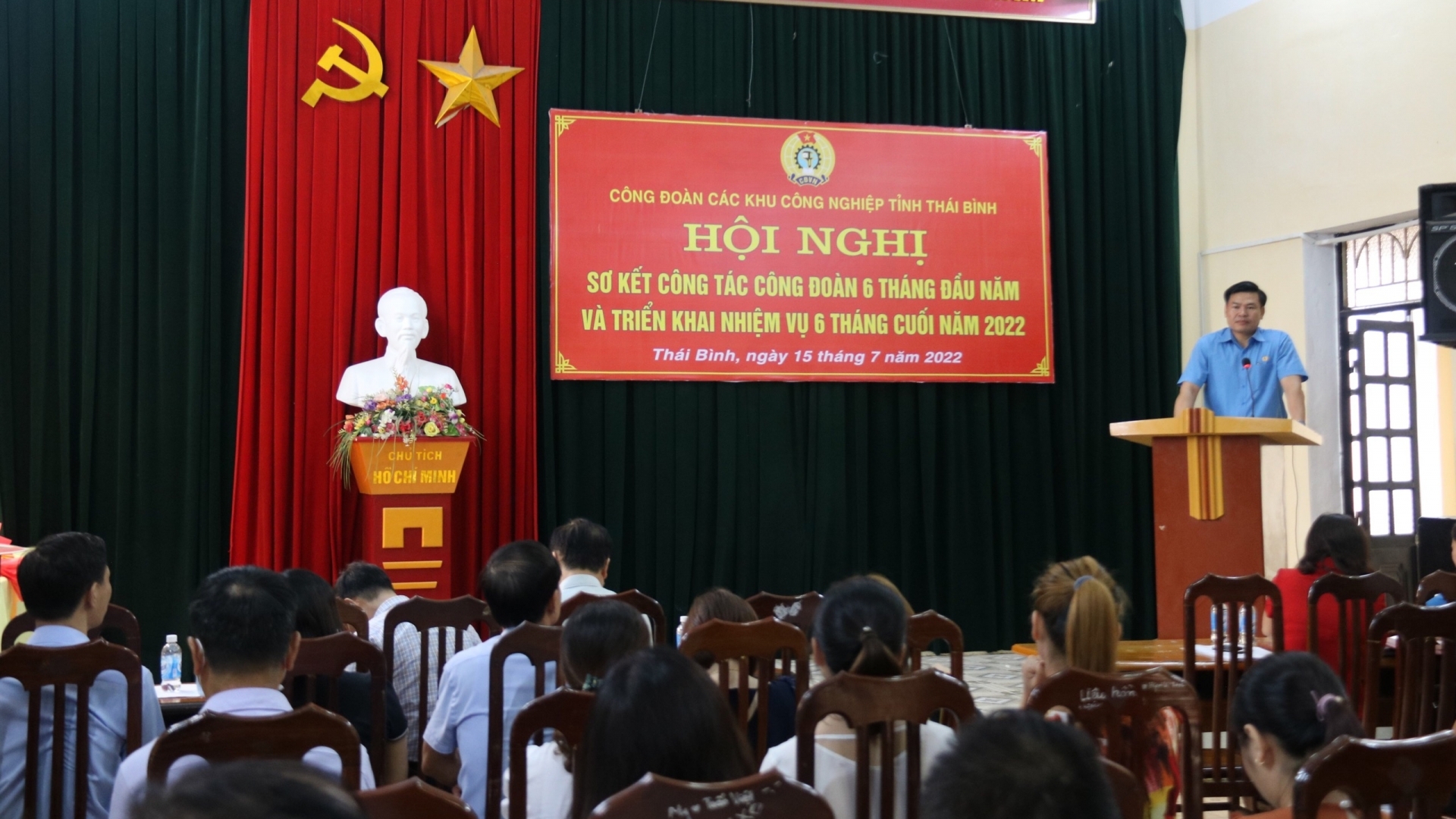 Trao hơn 3.000 suất quà cho đoàn viên, người lao động