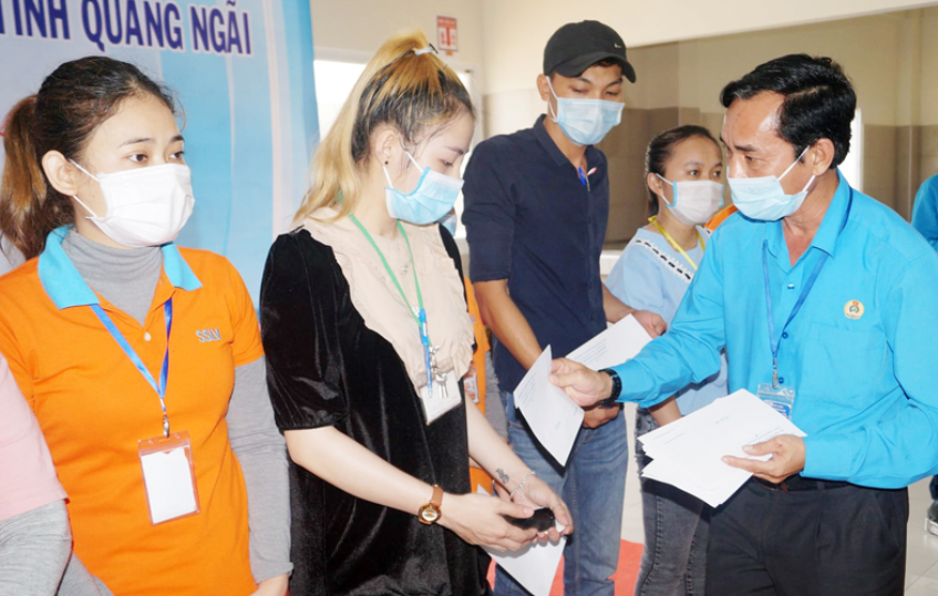 Công đoàn Quảng Ngãi đổi mới hoạt động để chăm lo tốt hơn cho đoàn viên, CNVCLĐ Công đoàn Quảng Ngãi đổi mới hoạt động để chăm lo tốt hơn cho đoàn viên, CNVCLĐ
