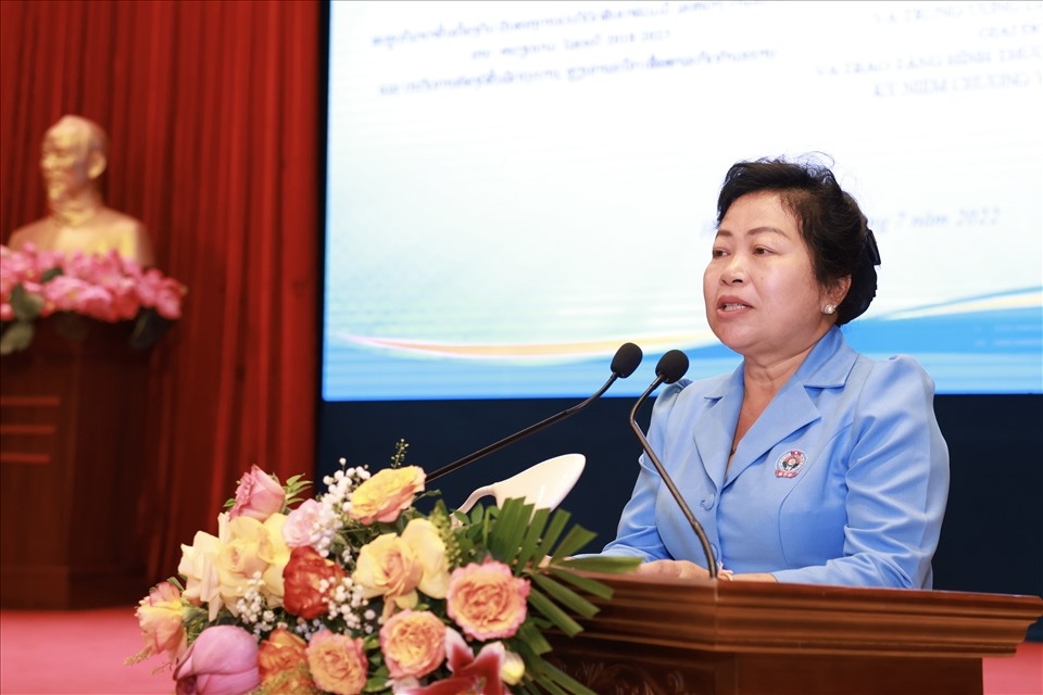 Hợp tác giữa Công đoàn hai nước góp phần làm sâu sắc quan hệ Việt Nam - Lào