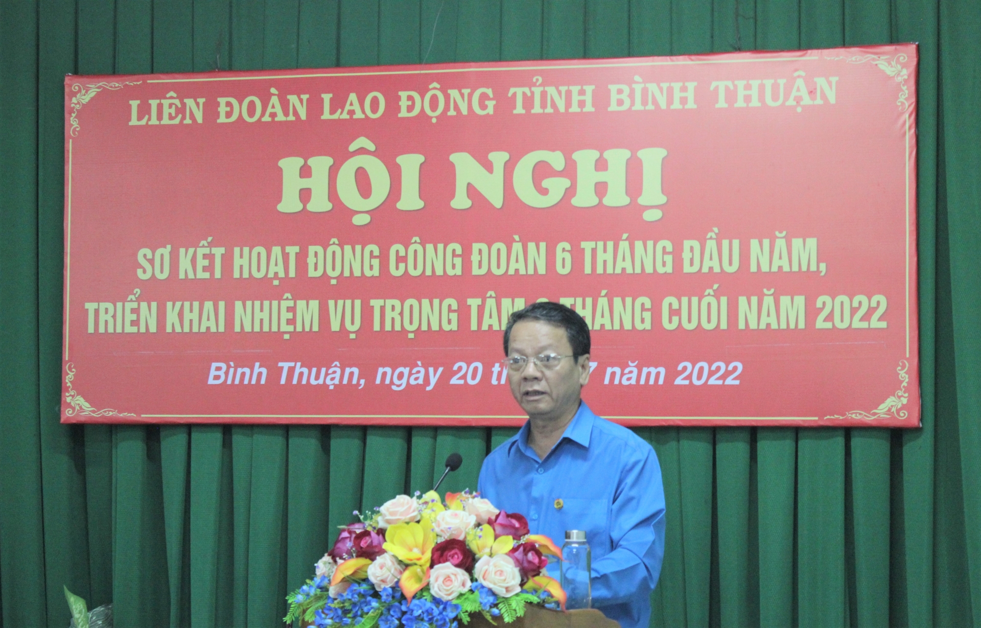 LĐLĐ tỉnh Bình Thuận khen thưởng nhiều tập thể, cá nhân có thành tích xuất sắc