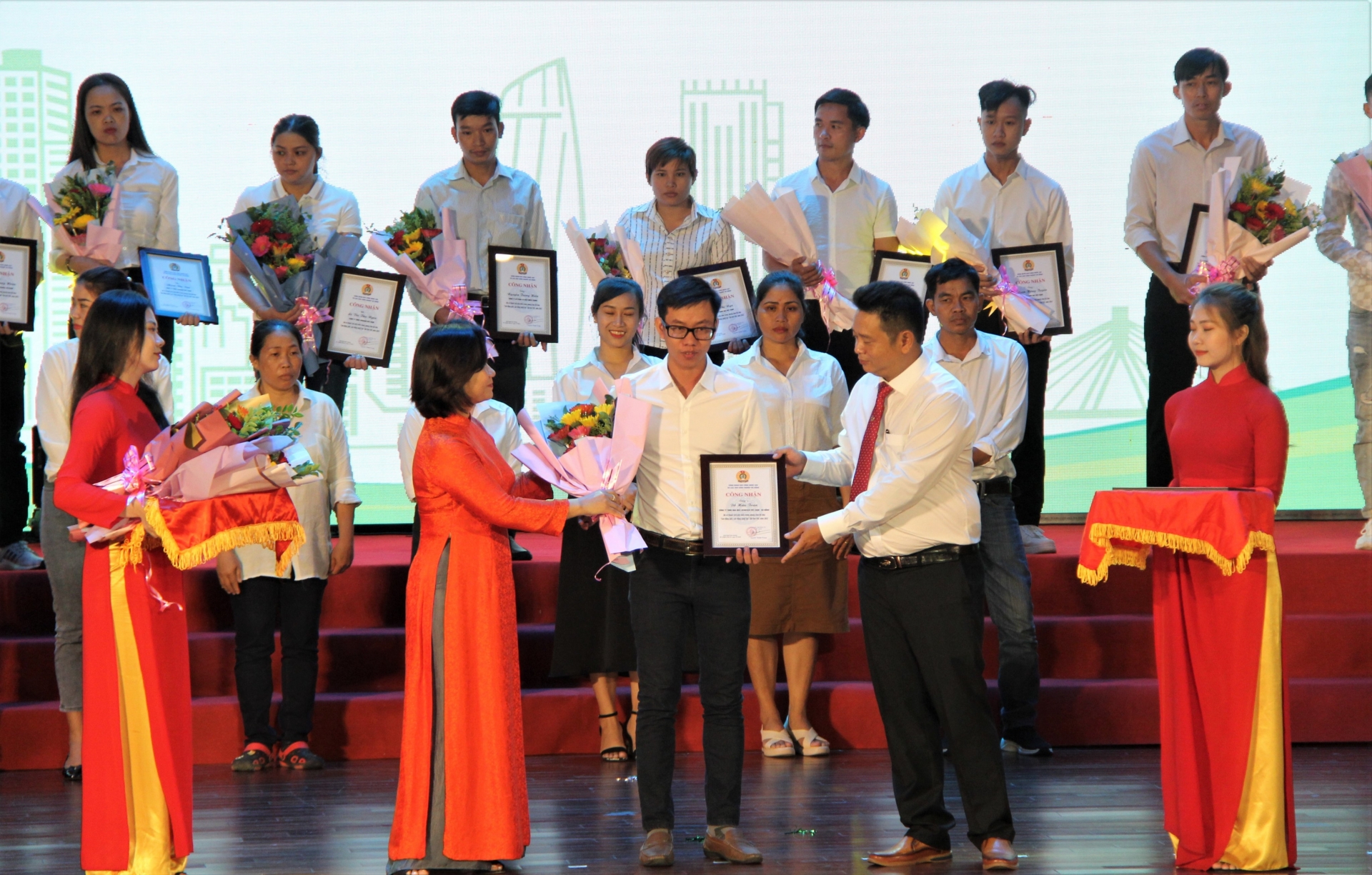 Công đoàn KCNC&CKCN Đà Nẵng kỷ niệm 20 năm thành lập