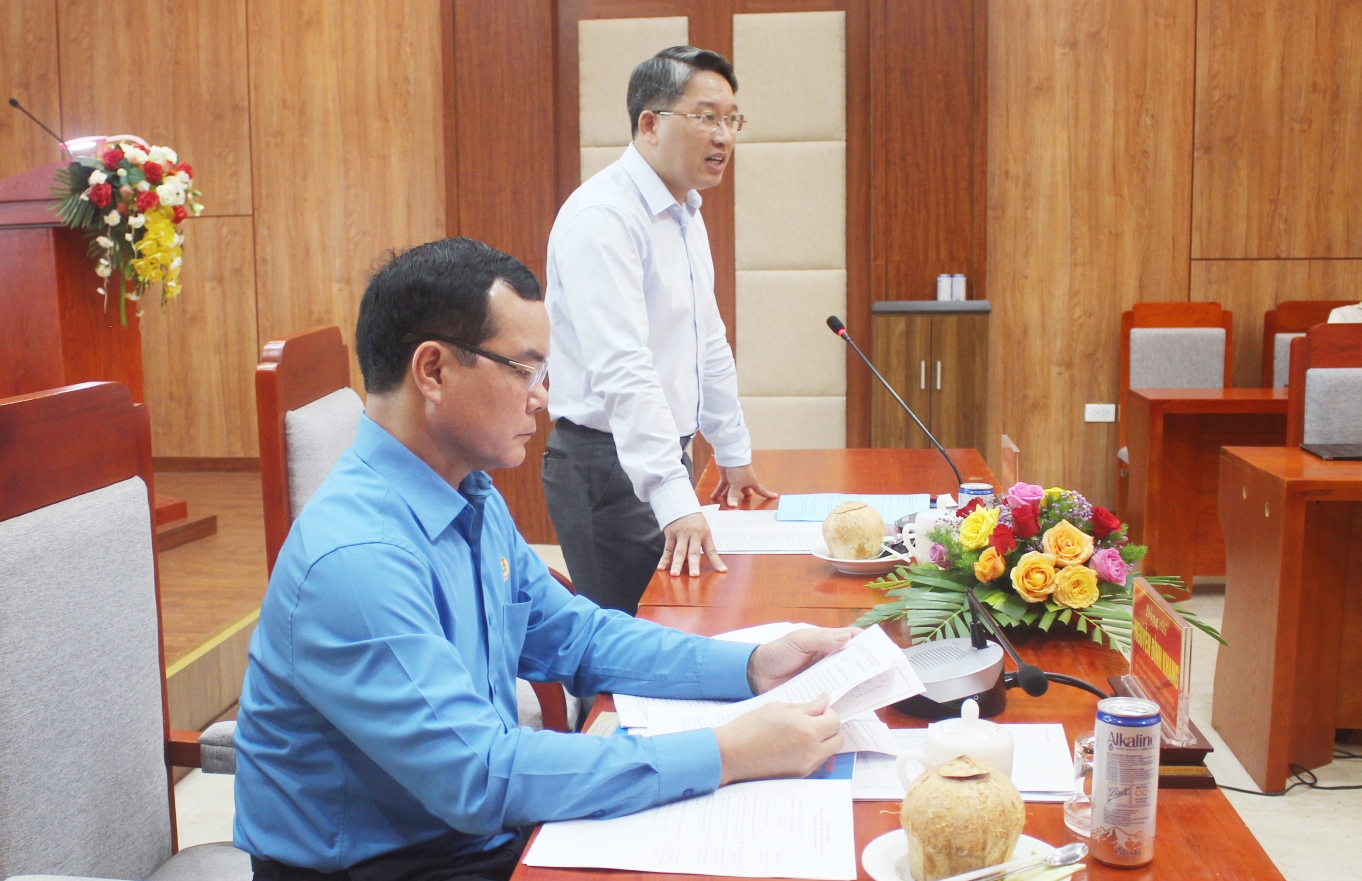 Tổng LĐLĐ Việt Nam làm việc với Tỉnh ủy Khánh Hòa