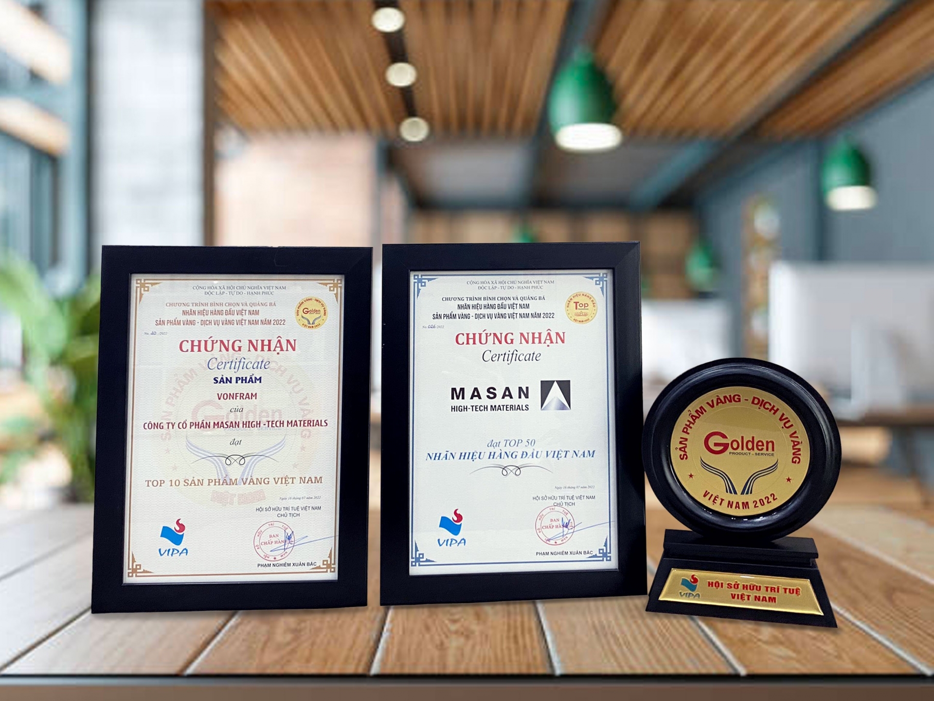 Sản phẩm Vonfram của Masan High-Tech Materials được vinh danh “Sản phẩm Vàng năm 2022” Sản phẩm Vonfram của Masan High-Tech Materials được vinh danh “Sản phẩm Vàng năm 2022”