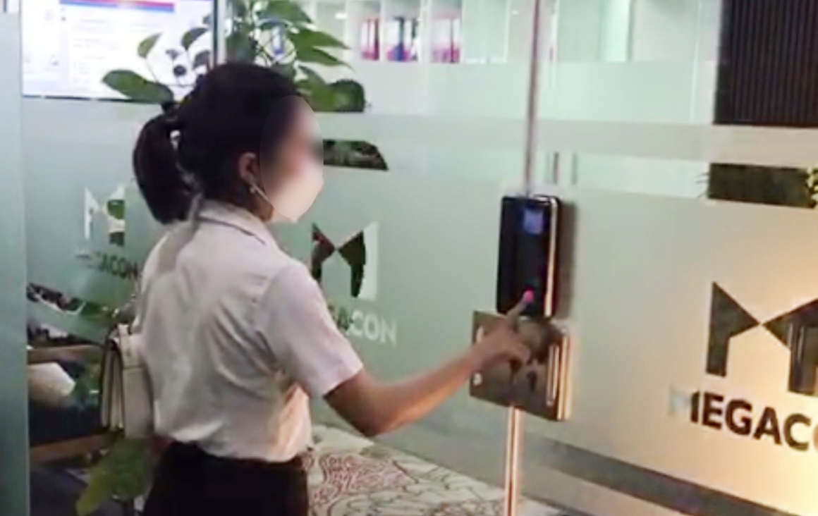 Công ty CP Xây dựng Công nghiệp Megacon: Một nữ trưởng phòng bất ngờ bị... "cấm cửa"