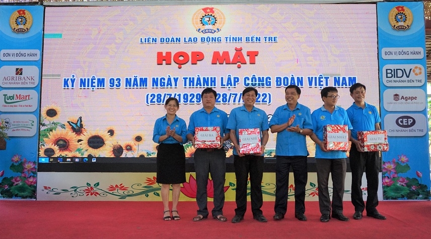 Công đoàn tỉnh Bến Tre vượt nhiều chỉ tiêu trong 6 tháng đầu năm Công đoàn tỉnh Bến Tre vượt nhiều chỉ tiêu trong 6 tháng đầu năm