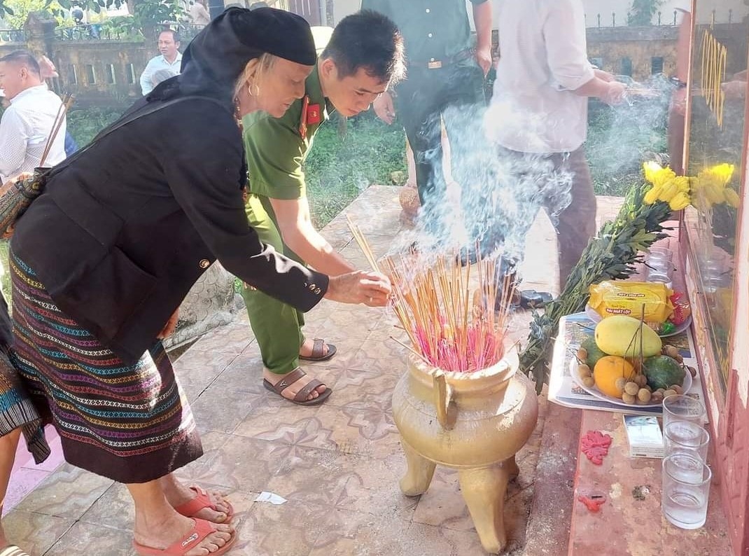 Nhiều hoạt động kỷ niệm Ngày thành lập Công đoàn