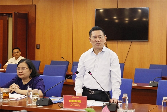 Tháo gỡ vướng mắc trong quản lý tài sản Công đoàn