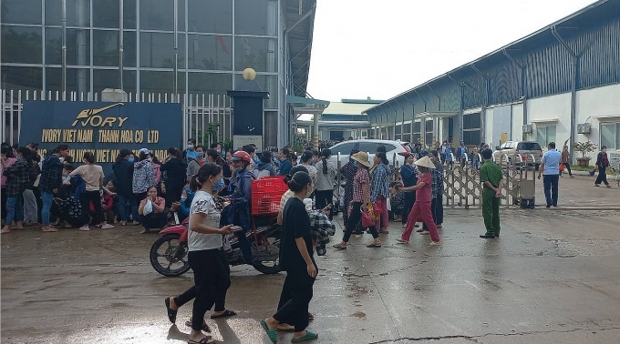 Sau đối thoại, 2.500 công nhân ngừng việc tập thể chưa quay lại làm việc