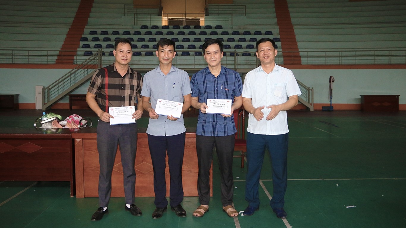 Than Mạo Khê huấn luyện ATVSLĐ chuyên đề “Kỹ năng sơ cấp cứu” Than Mạo Khê huấn luyện ATVSLĐ chuyên đề “Kỹ năng sơ cấp cứu”