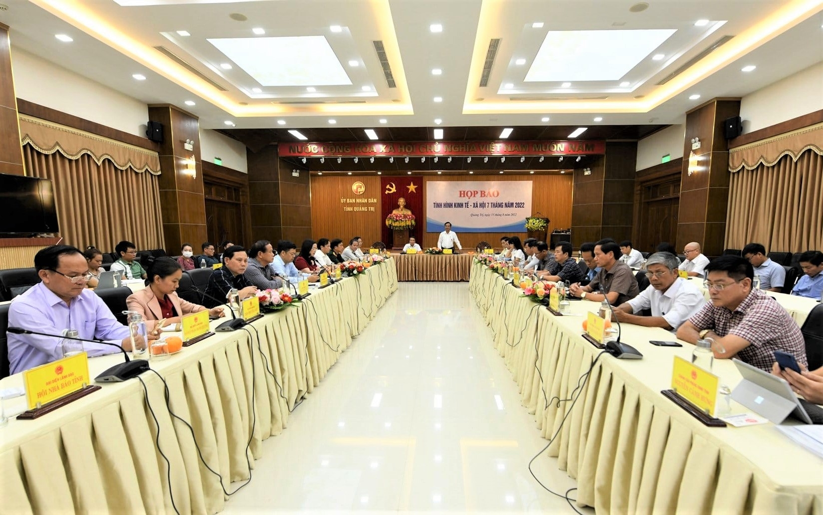 Quảng Trị trình Bộ Nội vụ xin đặc cách tiếp nhận 3 lao động vào ngành Giáo dục Quảng Trị trình Bộ Nội vụ xin đặc cách tiếp nhận 3 lao động vào ngành Giáo dục