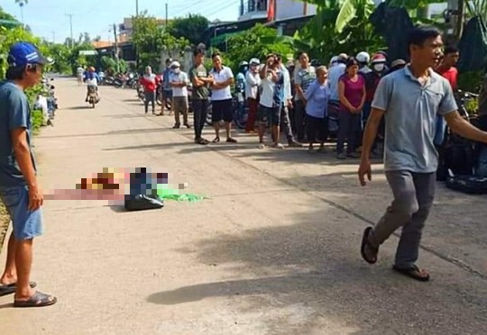 Hiện trường nơi nữ nhân viên y tế bị người tâm thần đánh tử vong. Ảnh: TL Hiện trường nơi nữ nhân viên y tế bị người tâm thần đánh tử vong. Ảnh: TL