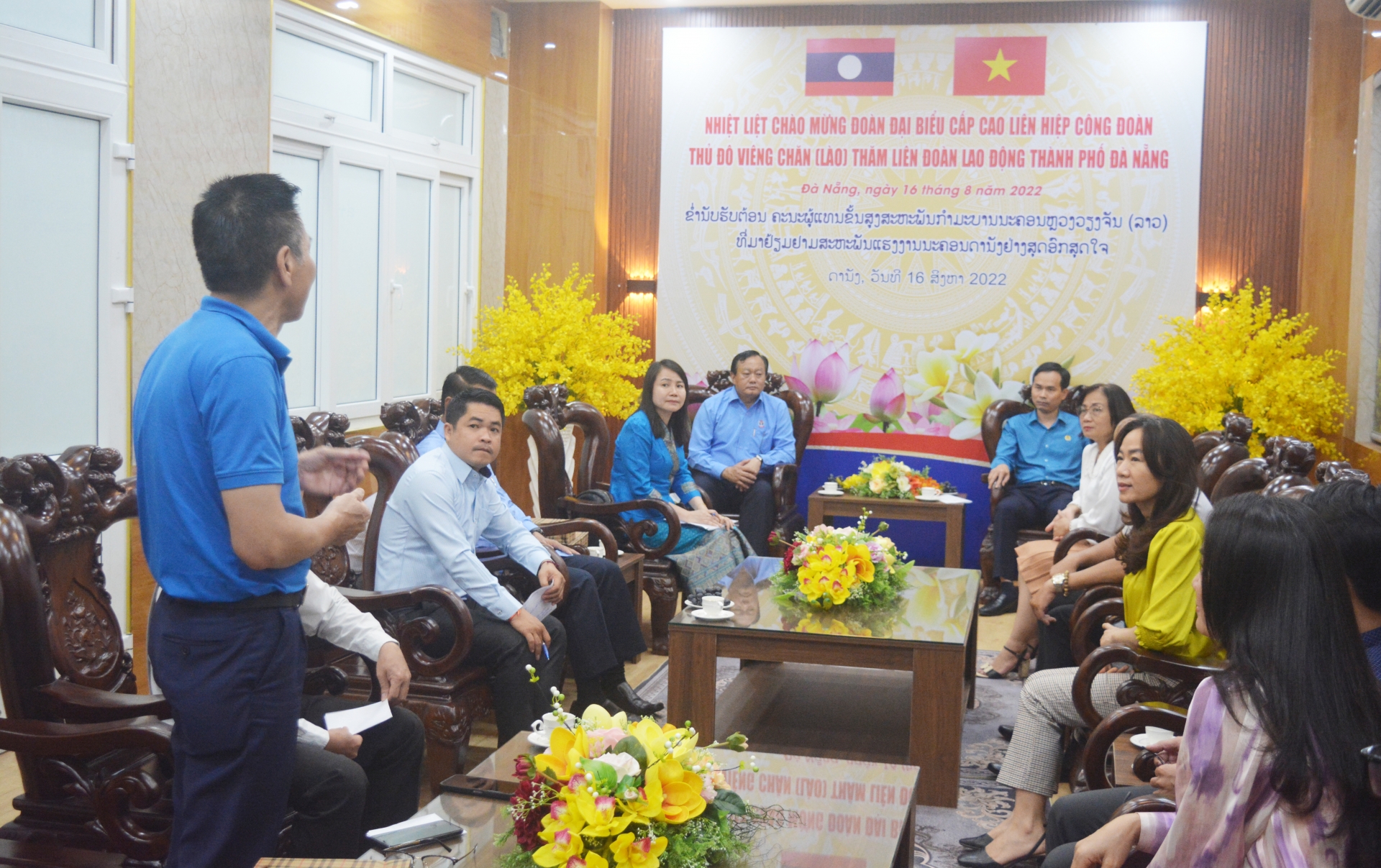 LHCĐ Thủ đô Viêng Chăn thăm và làm việc với LĐLĐ TP Đà Nẵng LHCĐ Thủ đô Viêng Chăn thăm và làm việc với LĐLĐ TP Đà Nẵng