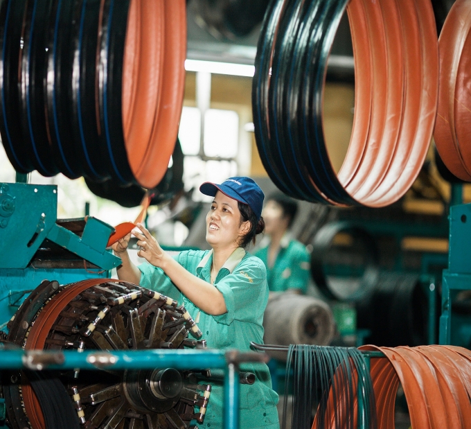 Thúc đẩy hơn nữa quyền của lao động nữ trong doanh nghiệp