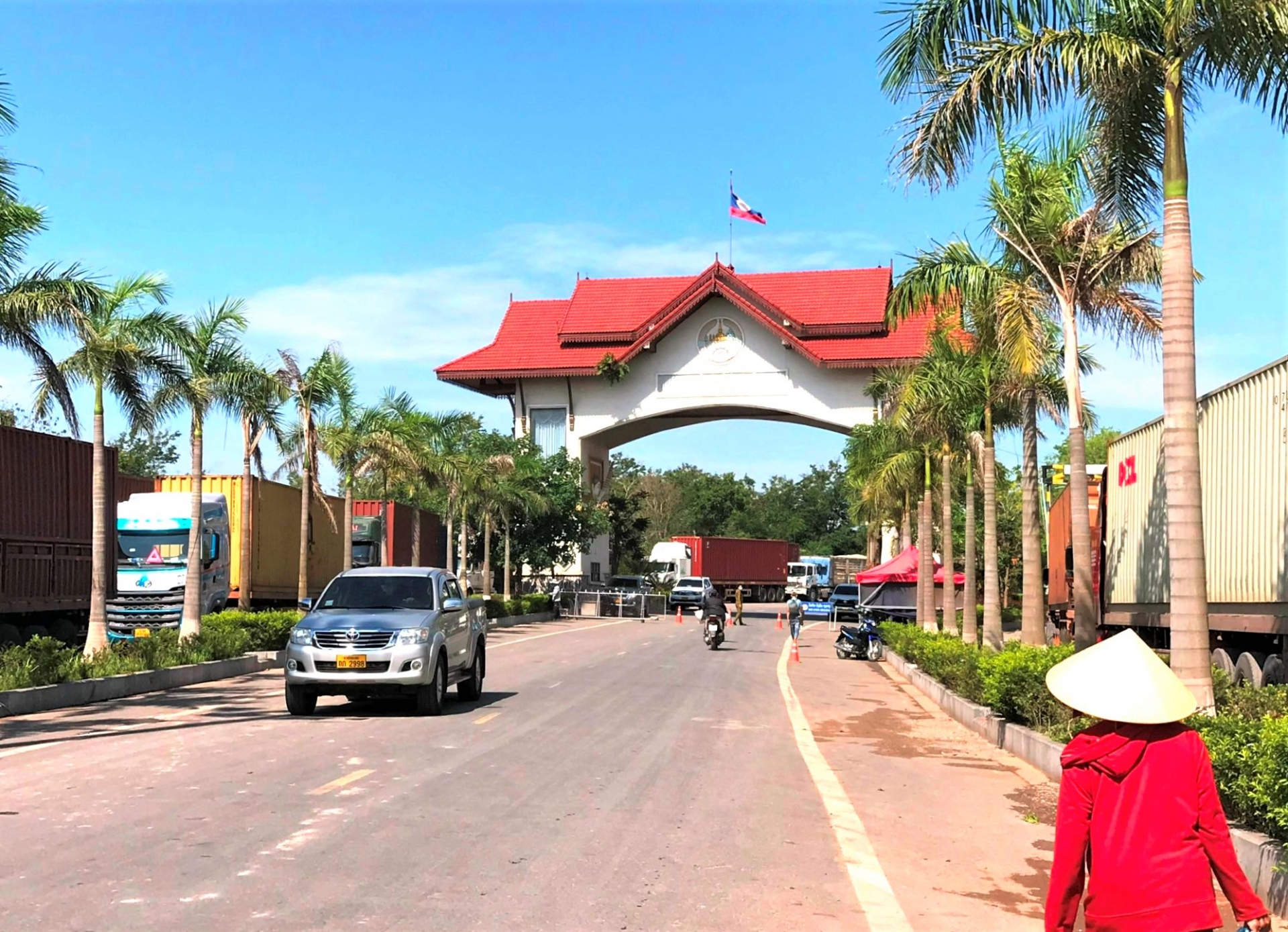 Khu Kinh tế xuyên biên giới Lao Bảo – Densavan là cú hích để phát triển nhanh, bền vững Khu Kinh tế xuyên biên giới Lao Bảo – Densavan là cú hích để phát triển nhanh, bền vững