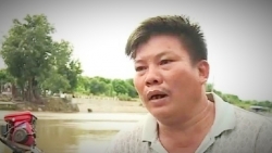"Mình cứu đồng bào mình trước"