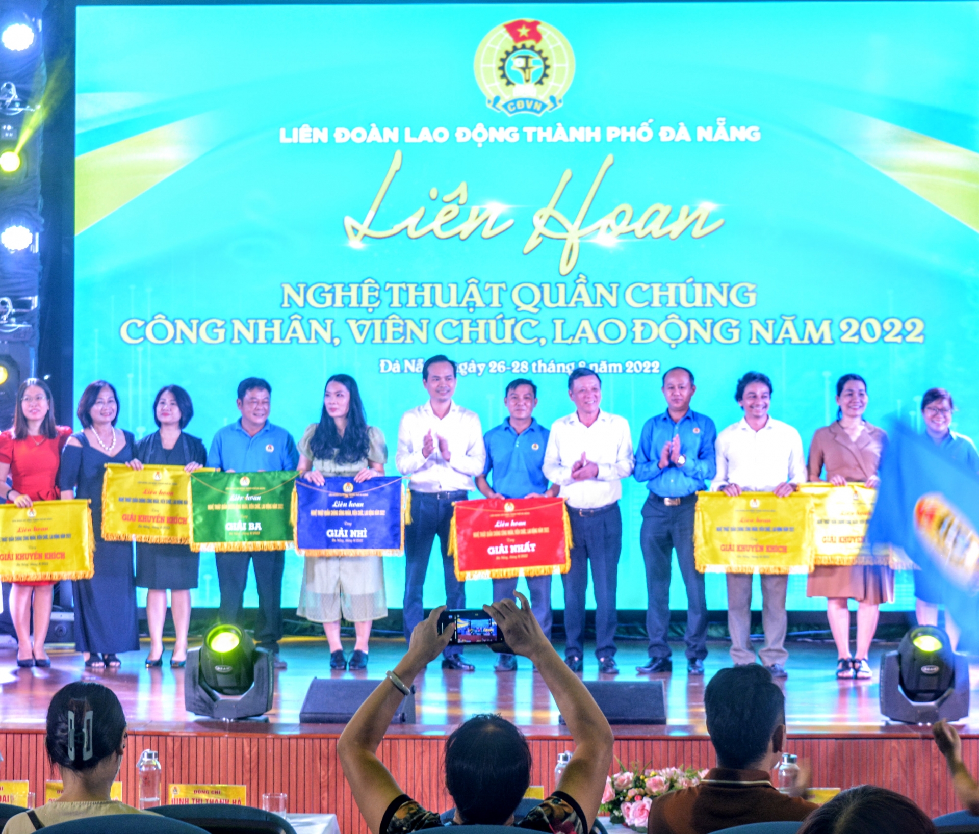Xúc động, ấn tượng Liên hoan nghệ thuật quần chúng CNVCLĐ TP Đà Nẵng Xúc động, ấn tượng Liên hoan nghệ thuật quần chúng CNVCLĐ TP Đà Nẵng