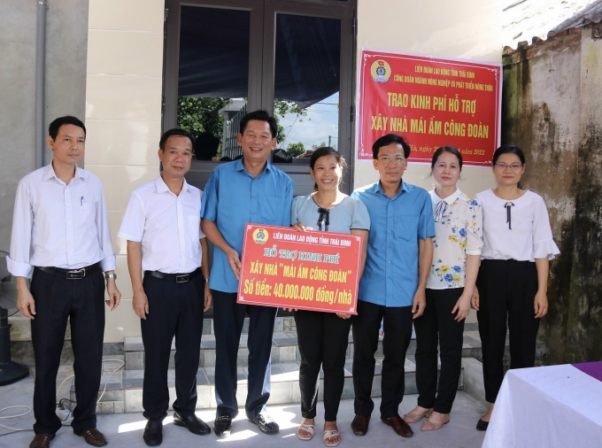 Tình cảm ấm áp của công đoàn dành cho đoàn viên gặp khó khăn về nhà ở