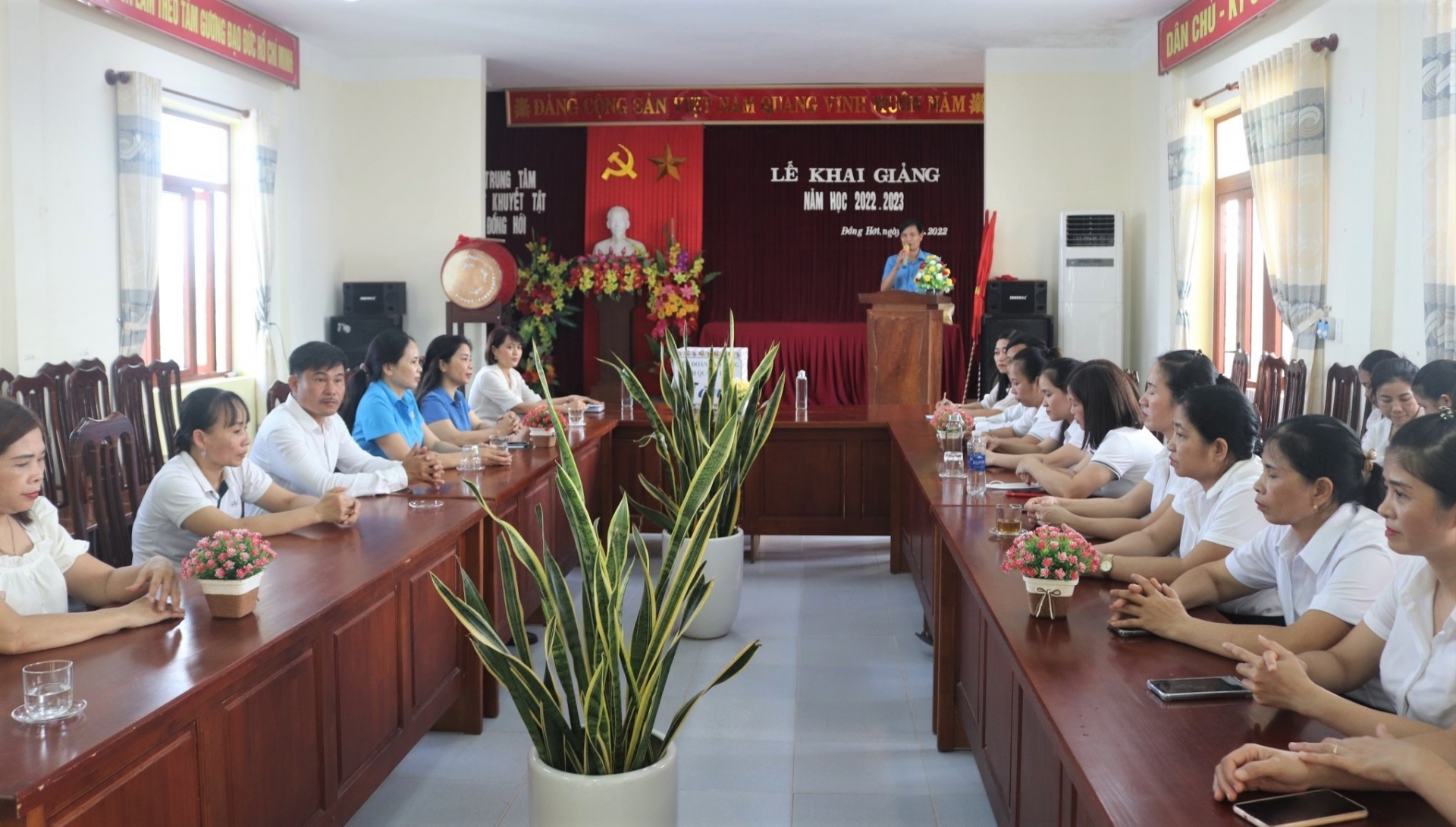 LĐLĐ tỉnh Quảng Bình tiếp thêm động lực cho những ngôi trường đặc biệt