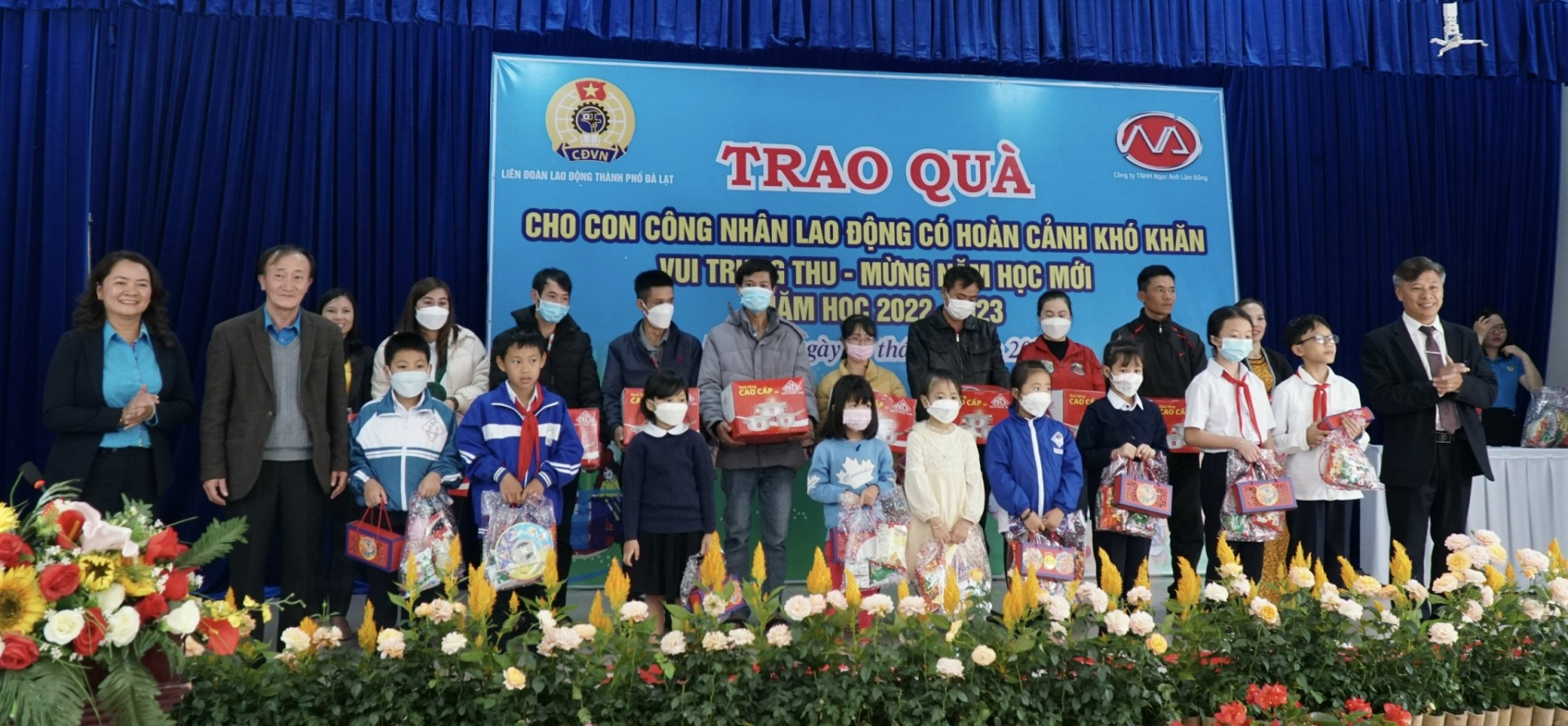Lâm Đồng tiếp bước đến trường cho con công nhân có hoàn cảnh khó khăn