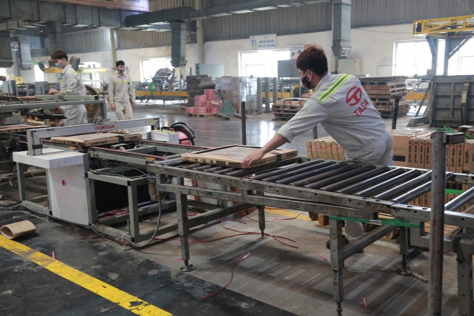 Hỗ trợ người lao động ứng phó với “tín dụng đen” Hỗ trợ người lao động ứng phó với “tín dụng đen”