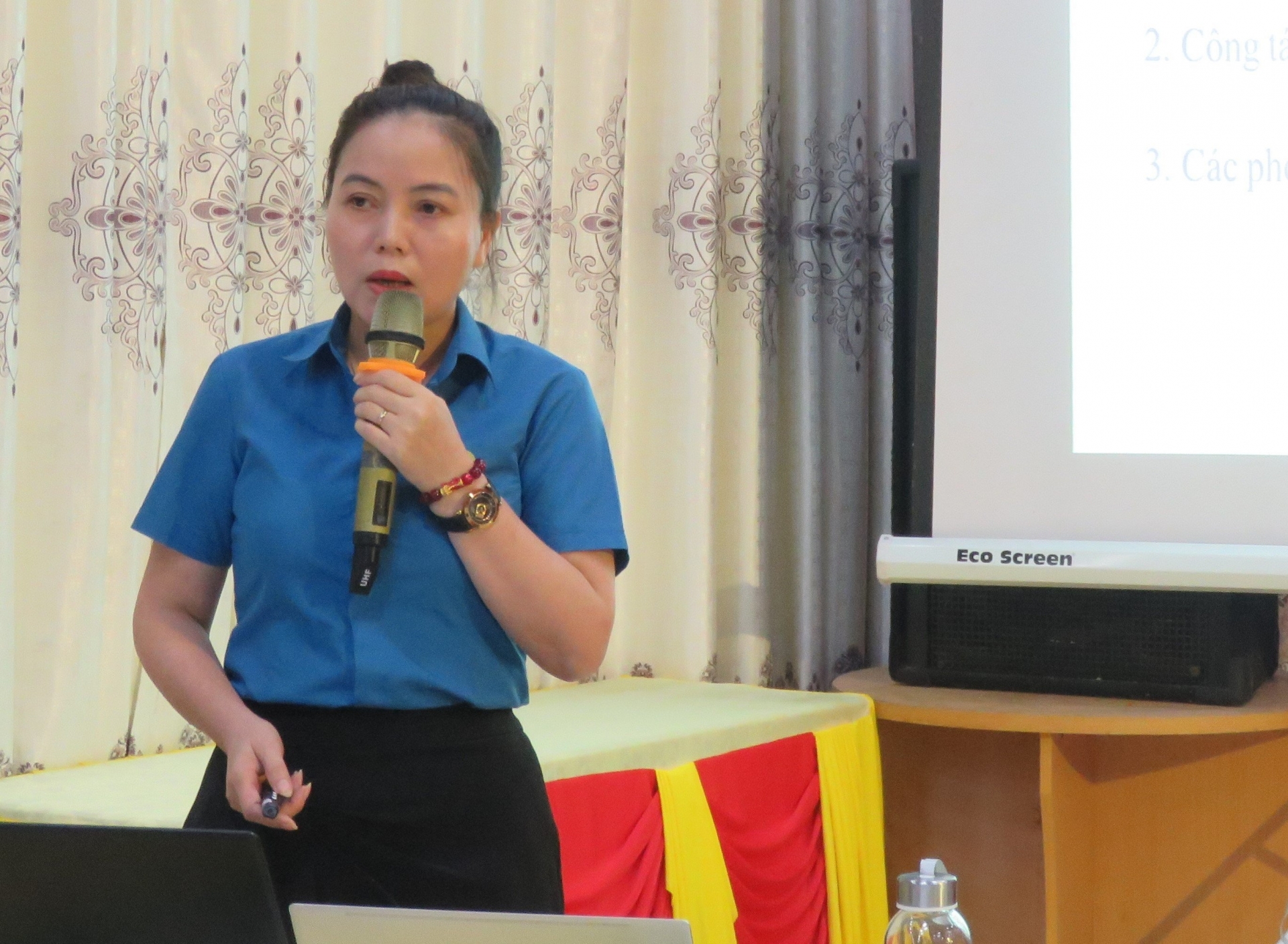 Tăng cường vai trò Ban Nữ công quần chúng khu vực doanh nghiệp ngoài nhà nước LĐLĐ Hà Tĩnh: Tập huấn nghiệp vụ ban nữ công quần chúng khu vực ngoài nhà nước