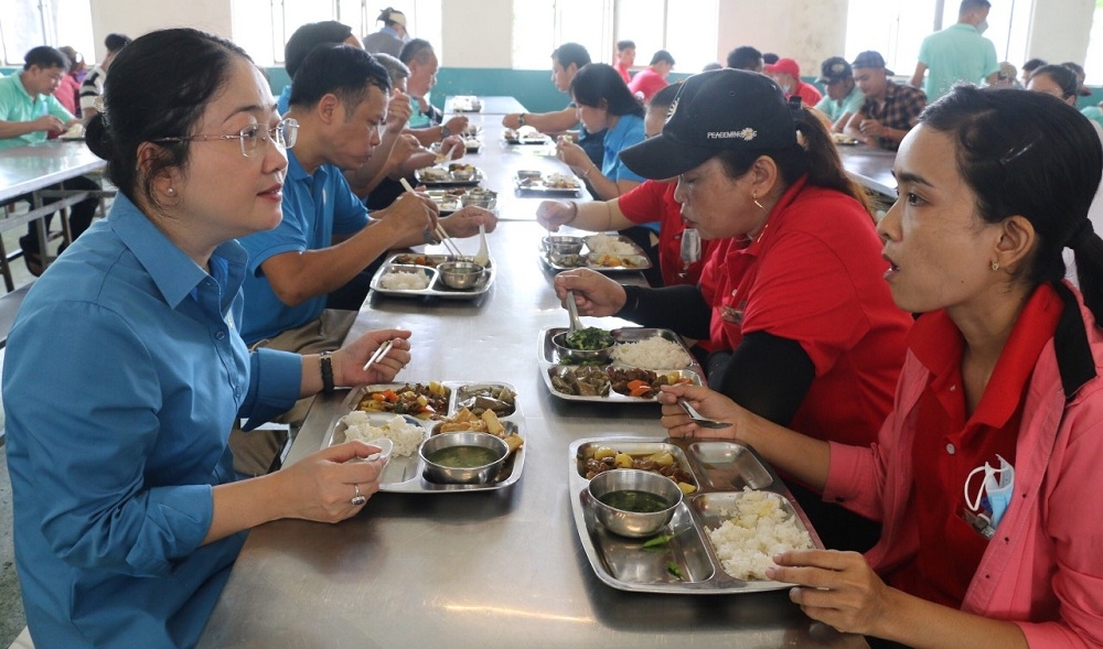 Bình Dương: Nhiều doanh nghiệp chăm lo tốt cho công nhân và có trách nhiệm xã hội cao  
