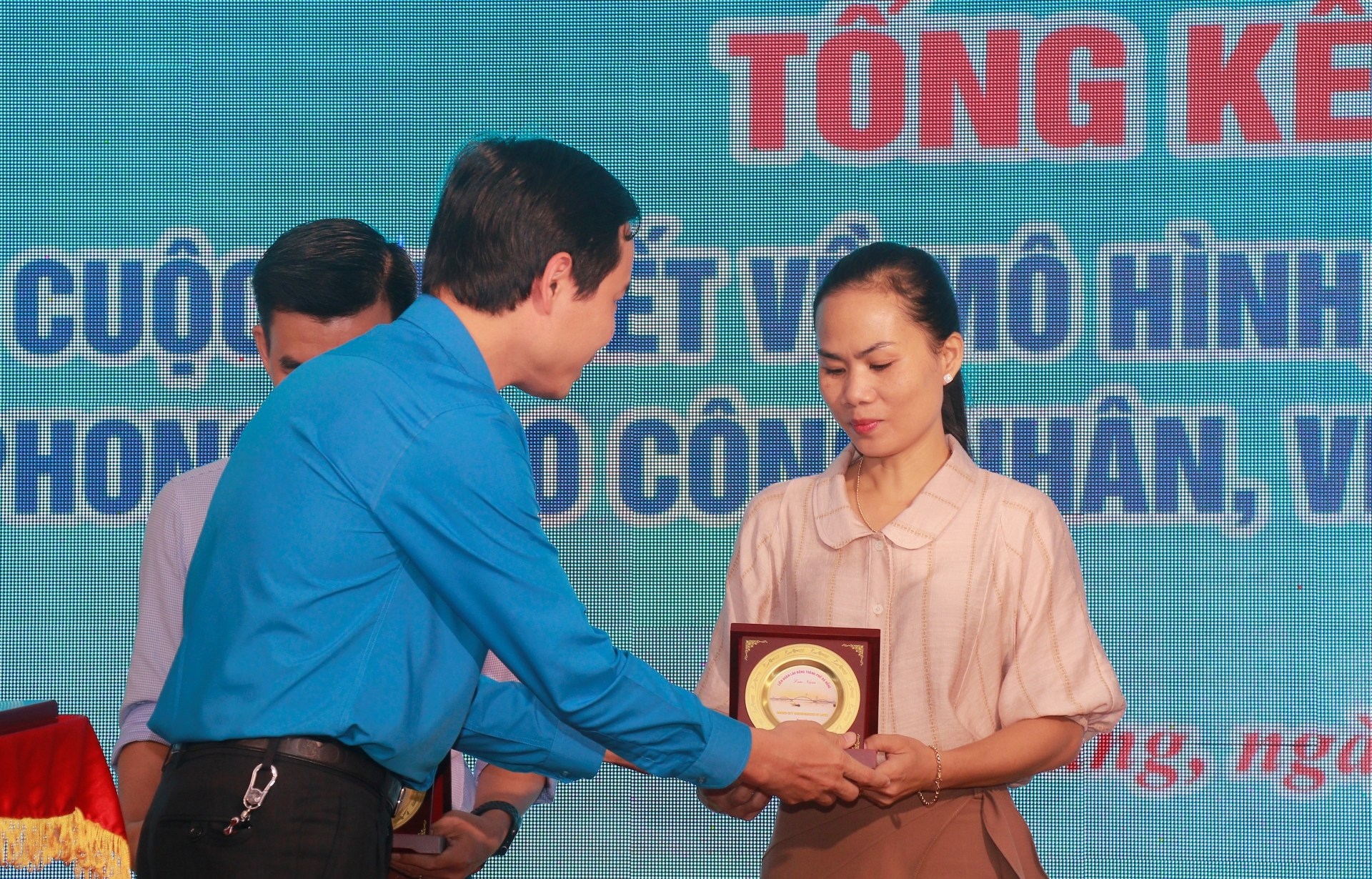 undefined Cuộc thi viết về phong trào CNVCLĐ TP. Đà Nẵng: Để lại nhiều ấn tượng tốt đẹp