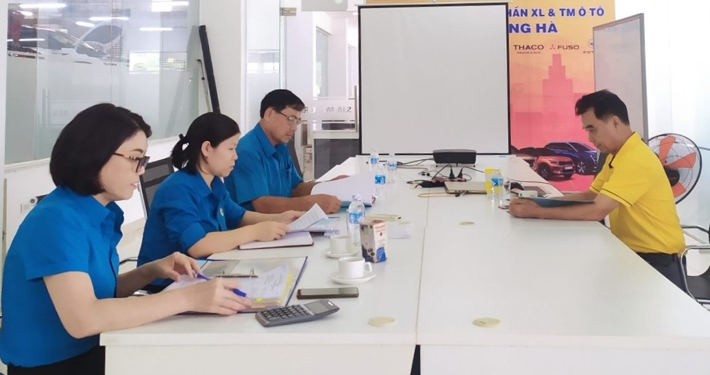 Công đoàn ngành Công thương Hà Tĩnh kiểm tra tại 23 CĐCS