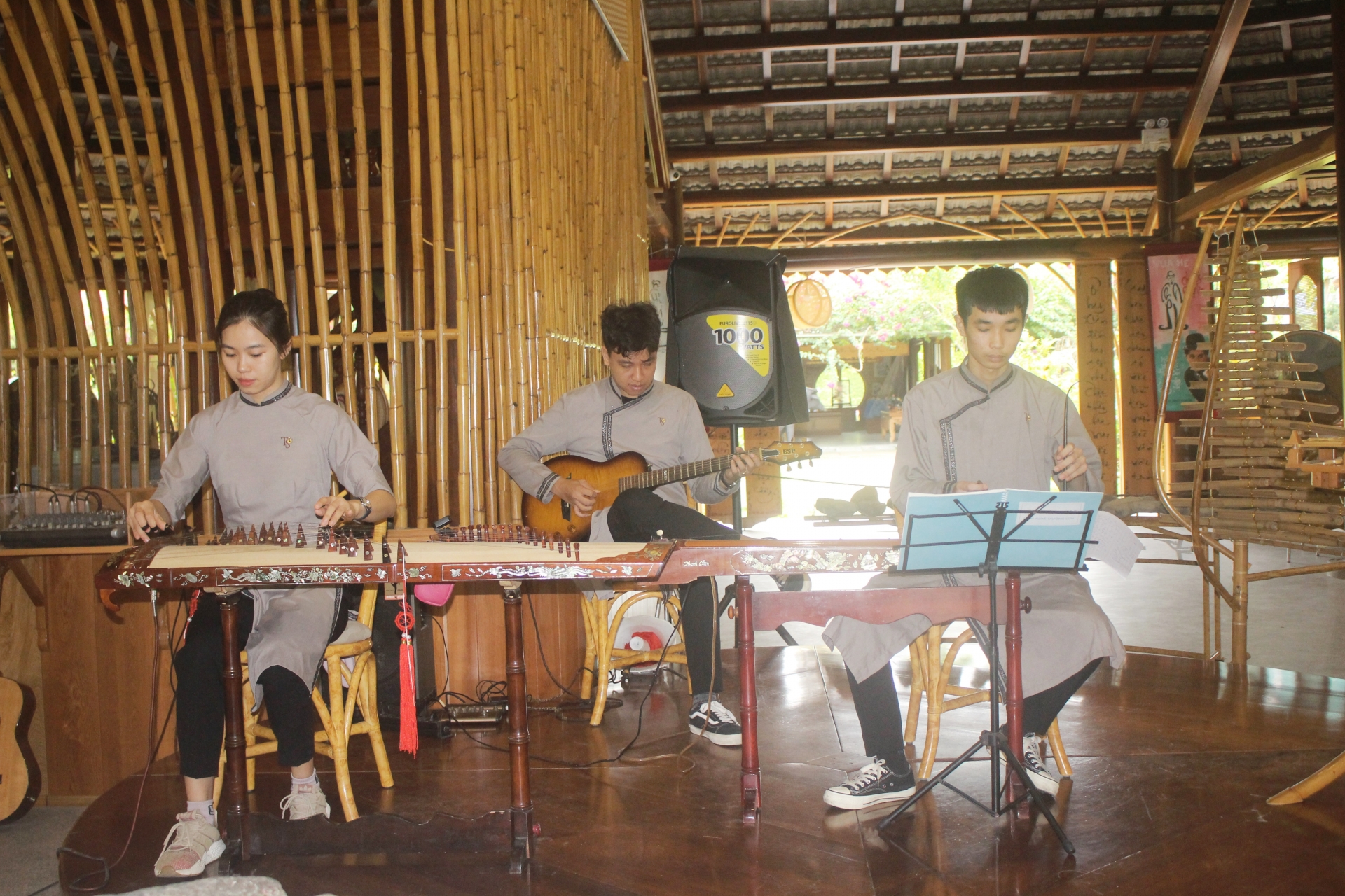 Độc đáo Làng nghề Trường Sơn giữa lòng phố biển Nha Trang Độc đáo Làng nghề Trường Sơn giữa lòng phố biển Nha Trang