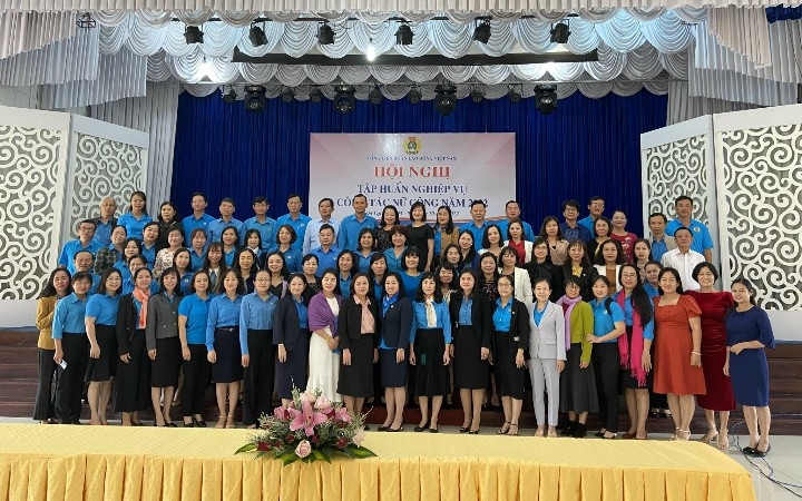 Đổi mới để nâng cao hiệu quả hoạt động nữ công công đoàn các cấp Đổi mới để nâng cao hiệu quả hoạt động nữ công công đoàn các cấp
