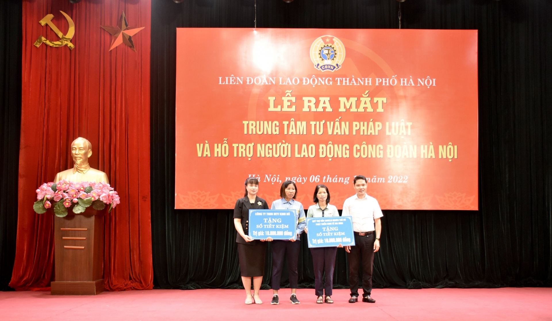 Liên đoàn Lao động TP Hà Nội: Đẩy mạnh tuyên truyền và hỗ trợ pháp lý cho NLĐ