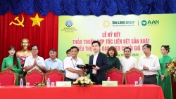 Doanh nghiệp và nông dân cùng bắt tay liên kết xây dựng những cánh đồng hạnh phúc .....