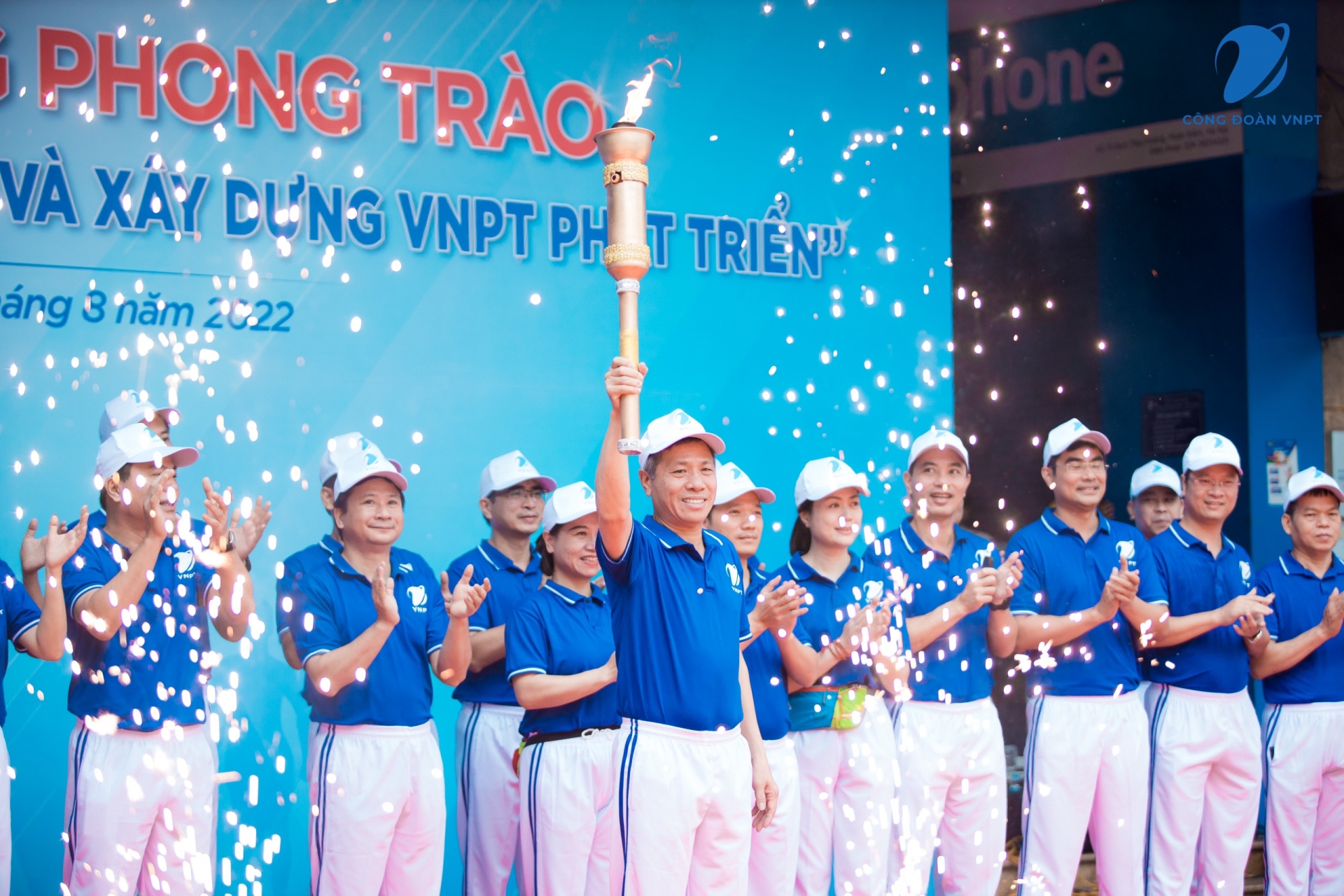 Công đoàn Tập đoàn Bưu chính Viễn thông Việt Nam: Vì sự tiến bộ của phụ nữ Công đoàn Tập đoàn Bưu chính Viễn thông Việt Nam: Vì sự tiến bộ của phụ nữ