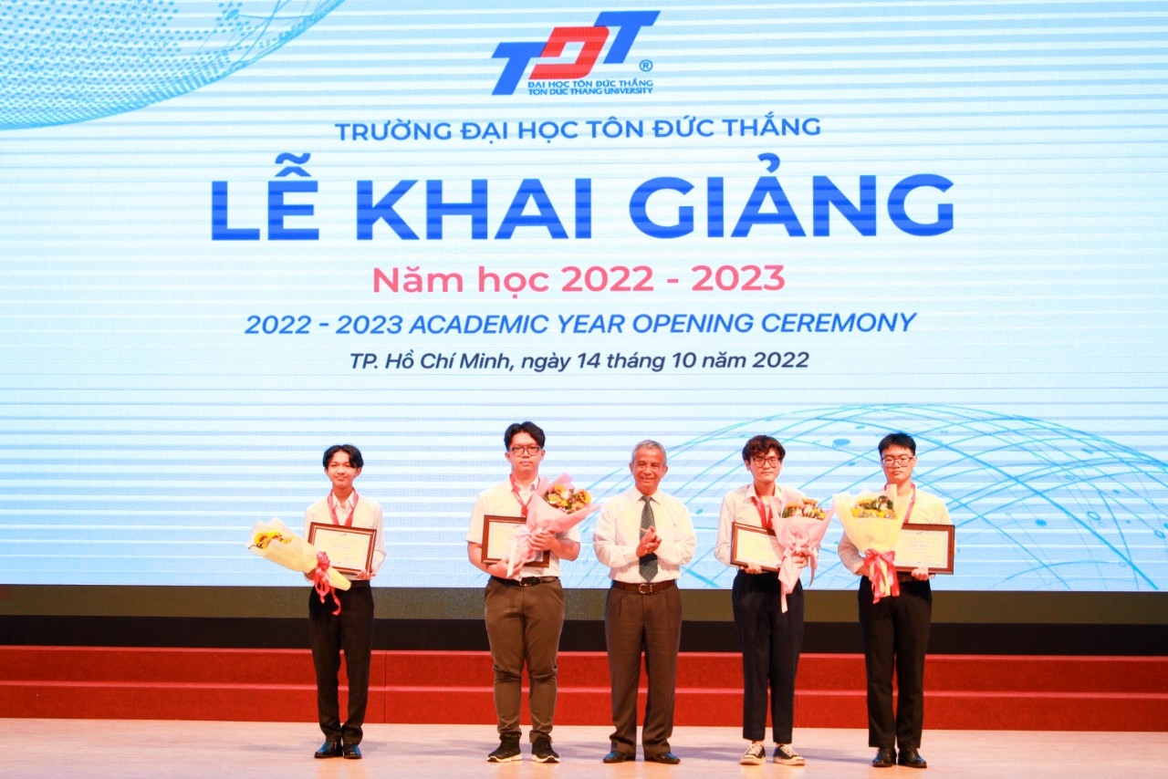 Trường Đại học Tôn Đức Thắng: Kiên trì định hướng giáo dục con người toàn diện