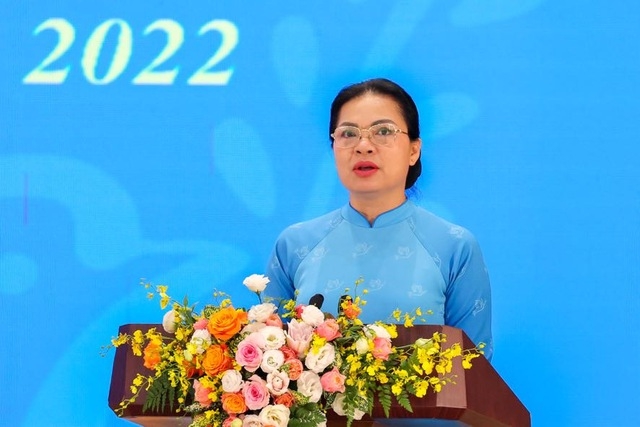 Quan tâm đến công tác phụ nữ thời kỳ công nghiệp hóa, hiện đại hóa đất nước