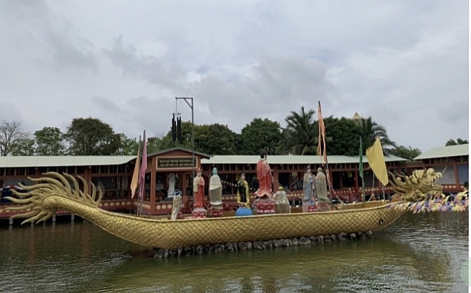 Về nơi có Về nơi có