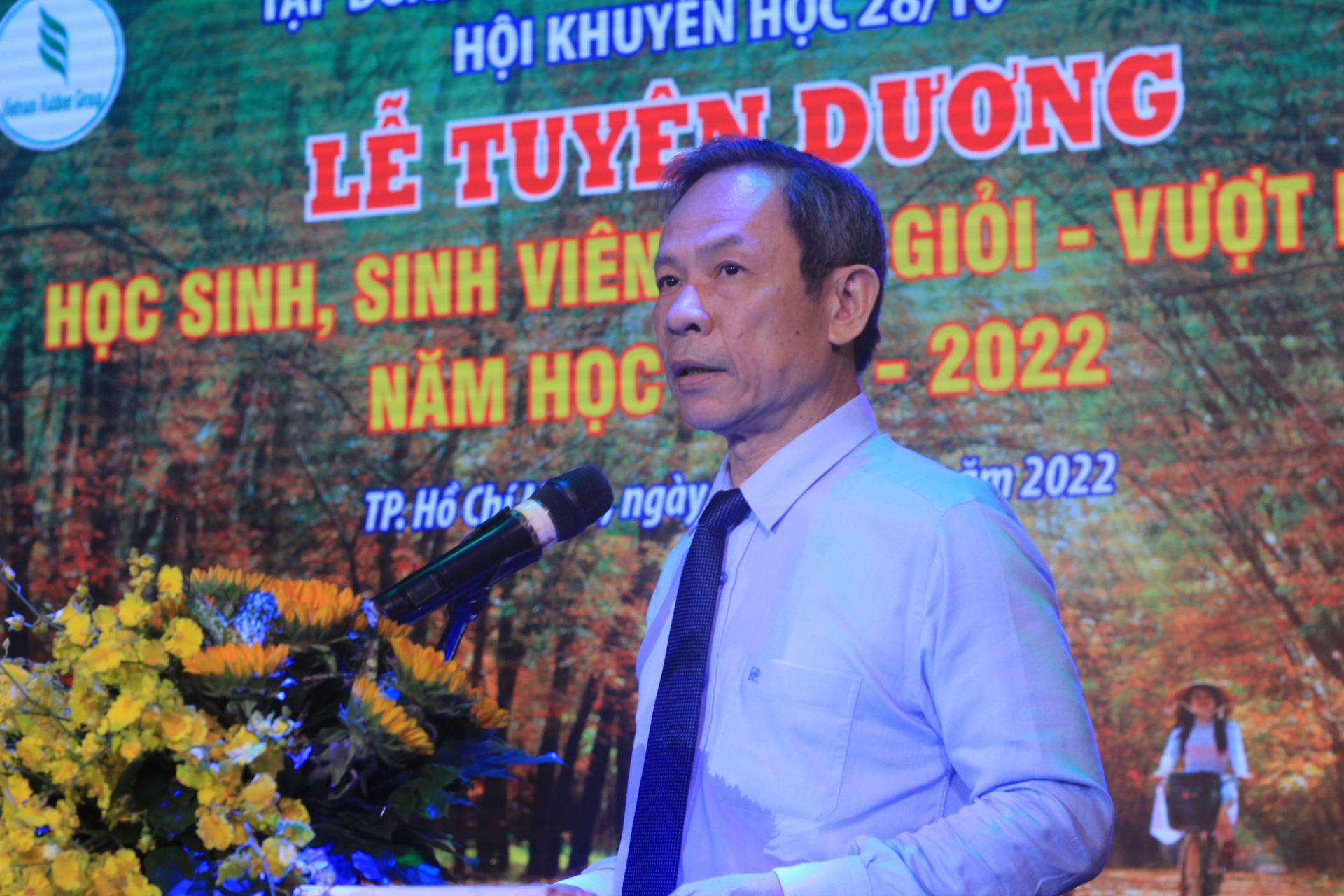 600 học sinh, sinh viên nhận học bổng từ Tập đoàn Cao su Việt Nam