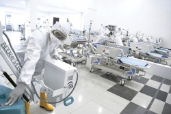 Những mảng xám nổi lên sau khi “lũ COVID-19” rút xuống