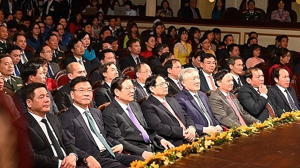 Đảng viên giữ chức vụ càng phải thượng tôn pháp luật Đảng viên giữ chức vụ càng phải thượng tôn pháp luật