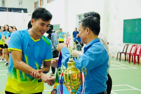 Giải bóng chuyền ngành Giáo dục Quảng Trị: Sôi động, hấp dẫn Giải bóng chuyền ngành Giáo dục Quảng Trị: Sôi động, hấp dẫn