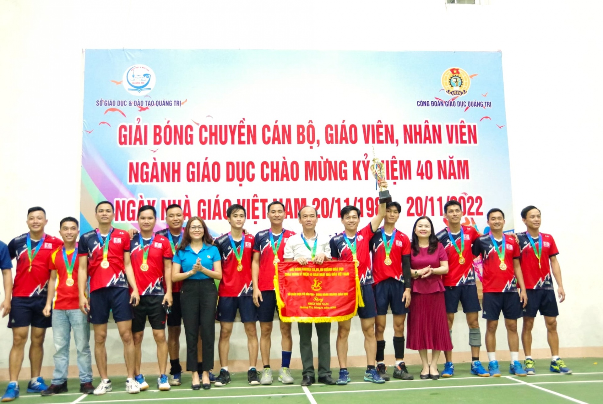 Giải bóng chuyền ngành Giáo dục Quảng Trị: Sôi động, hấp dẫn Giải bóng chuyền ngành Giáo dục Quảng Trị: Sôi động, hấp dẫn