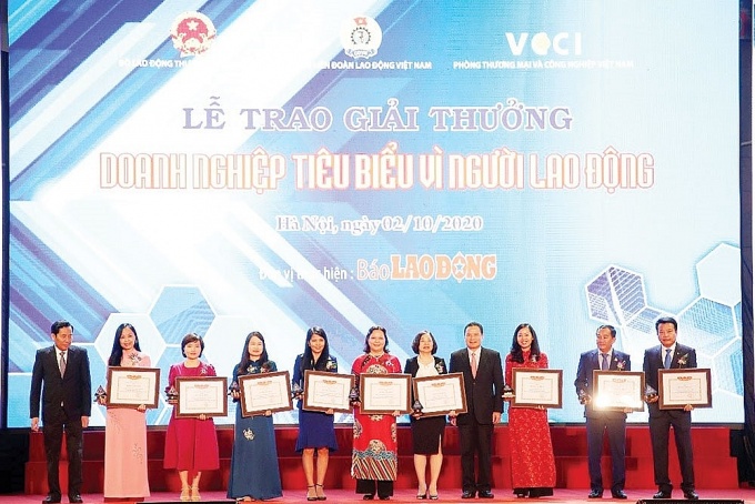 62 doanh nghiệp tiêu biểu vì người lao động sẽ được vinh danh 62 doanh nghiệp tiêu biểu vì người lao động sẽ được vinh danh