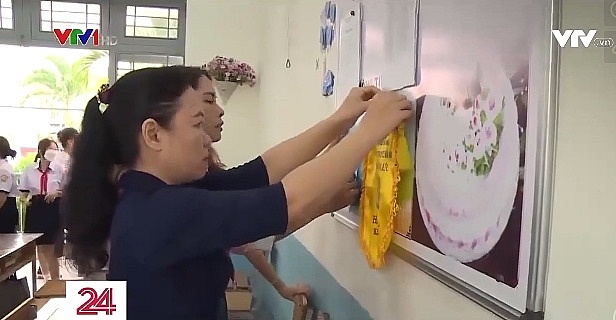 Phong bì Ngày Nhà giáo không chỉ là câu chuyện lương tháng, lương tâm Hãy tri ân thầy cô bằng sự đồng hành