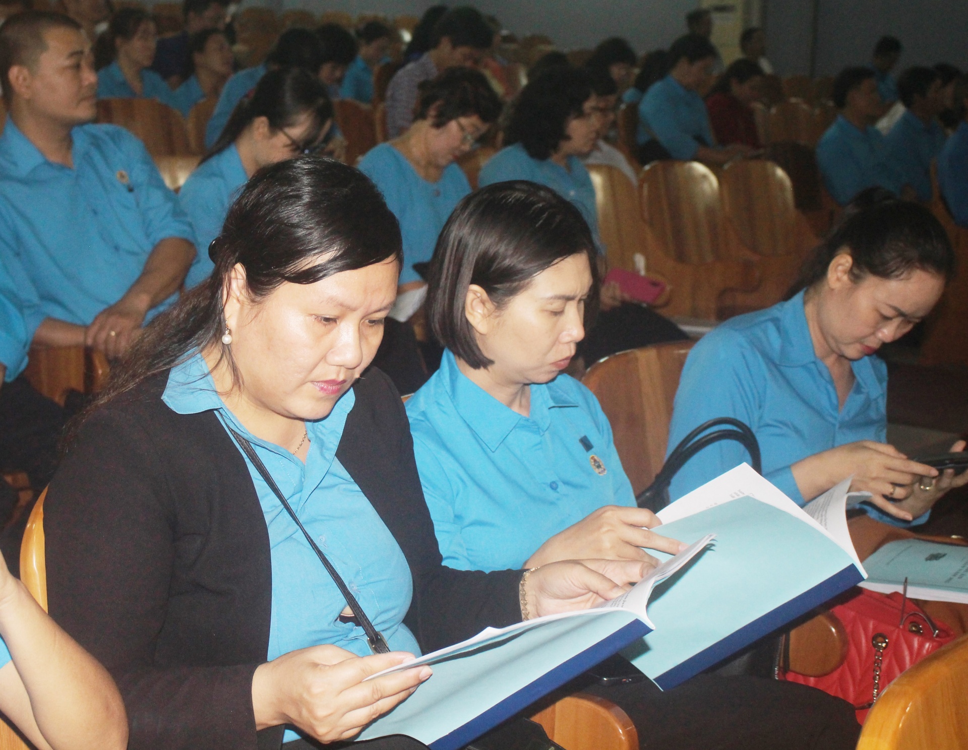 LĐLĐ Khánh Hòa: Tập huấn công tác công đoàn cho hơn 100 cán bộ LĐLĐ Khánh Hòa: Tập huấn công tác công đoàn cho hơn 100 cán bộ