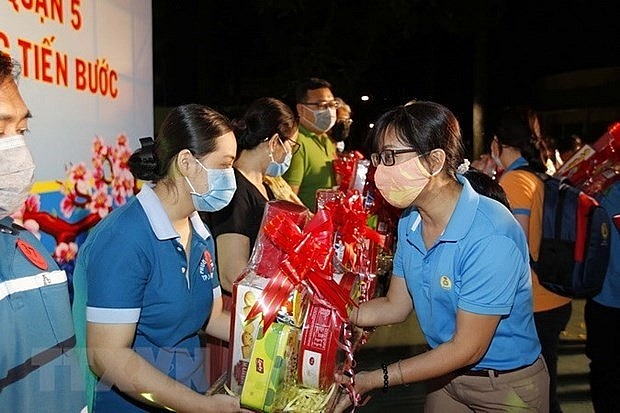 Công nhân thiếu việc cuối năm - Bài 4: Tập trung giải quyết việc làm cho người lao động