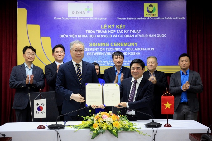 Viện Khoa học ATVSLĐ và Cơ quan ATVSLĐ Hàn Quốc: Ký kết thỏa thuận hợp tác kỹ thuật