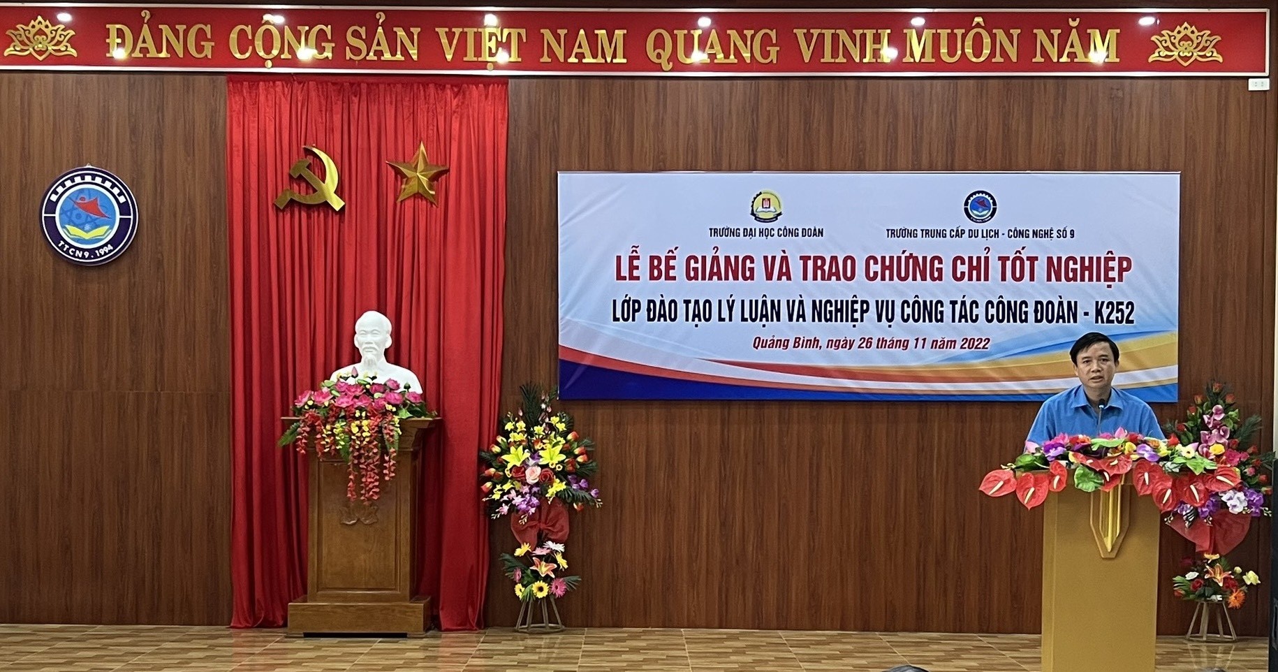 Nâng cao lý luận, nghiệp vụ cho cán bộ công đoàn tỉnh Quảng Bình và Quảng Trị