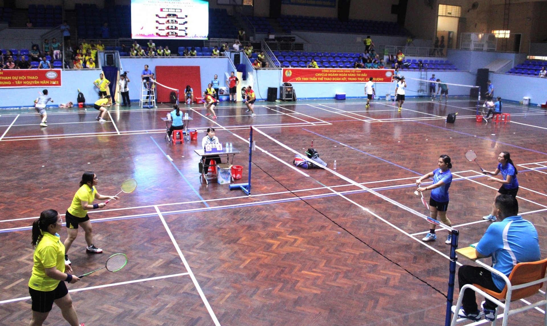 Tưng bừng hội thao khối Công đoàn Ngân hàng Nhà nước khu vực miền Trung - Tây Nguyên