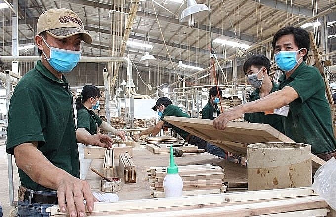 Nhiều giải pháp "giữ chân" người lao động vào dịp cuối năm Nhiều giải pháp "giữ chân" người lao động vào dịp cuối năm