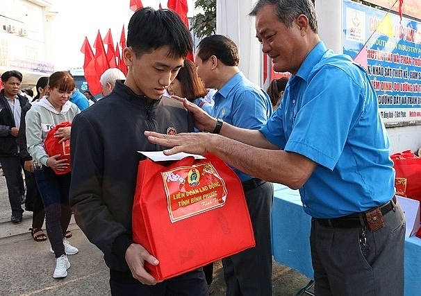 Lịch nghỉ tết Nguyên đán Quý Mão 2023 của công chức, viên chức, người lao động Lịch nghỉ tết Nguyên đán Quý Mão 2023 của công chức, viên chức, người lao động